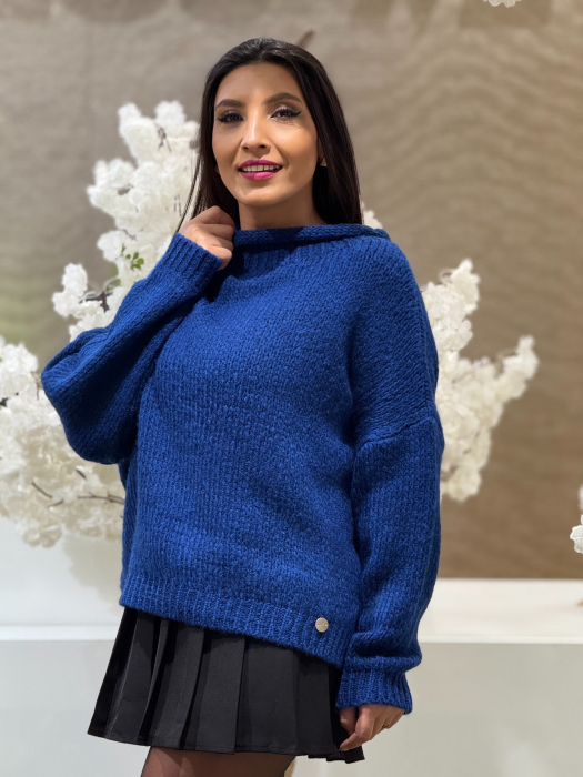 Pulover tricotat cu gat rulat [4]