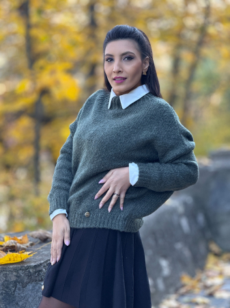 Pulover tricotat cu guler barcuta [3]