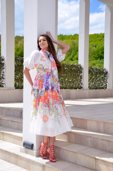 Rochie alba cu imprimeu floral si funda la gat [2]