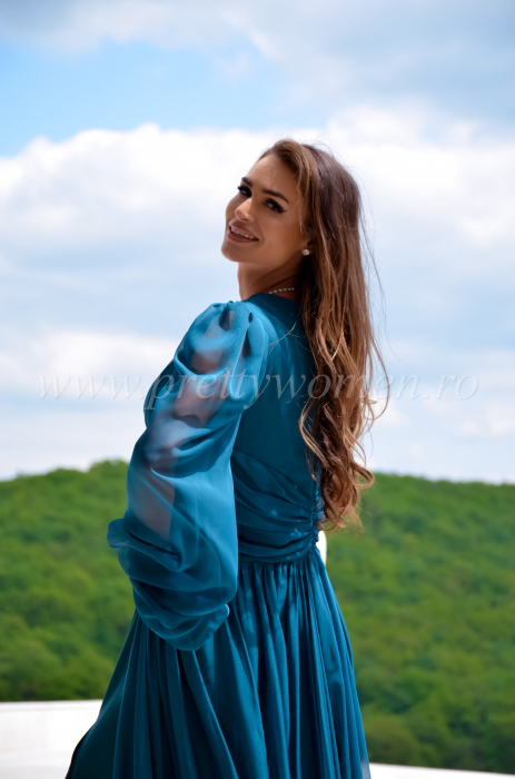 Rochie aqua cu pietricele [4]