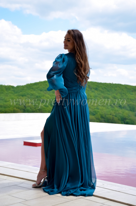 Rochie aqua cu pietricele [3]