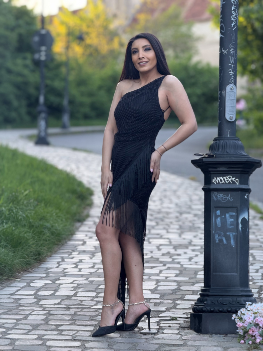Rochie asimetrica cu franjuri [5]