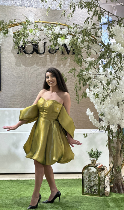 Rochie scurta in clos cu maneci lasate [2]