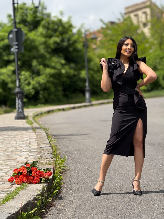 Rochie cambrata cu anchior si floare aplicata [8]