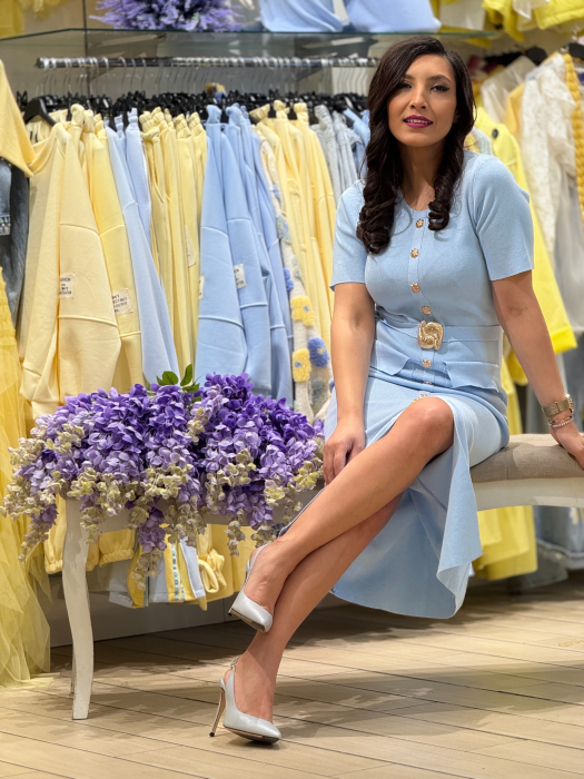 Rochie cambrata cu nasturi decorativi si curea in talie [4]