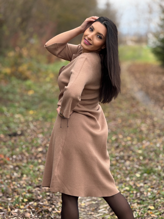 Rochie cu brosa floare [4]