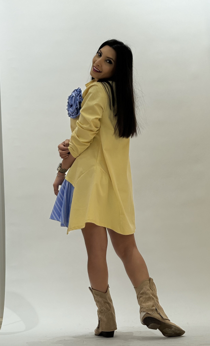 Rochie cu floare albastra [3]