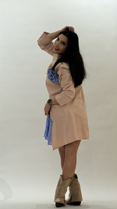 Rochie cu floare albastra [4]