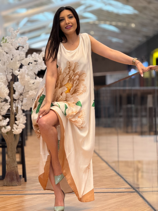 Rochie cu floare bej [5]