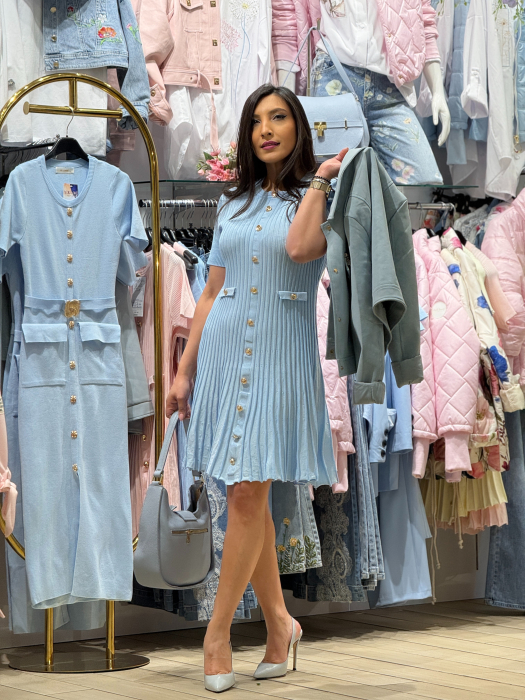 Rochie cu nasturi aurii si buzunare decorative elegante [7]