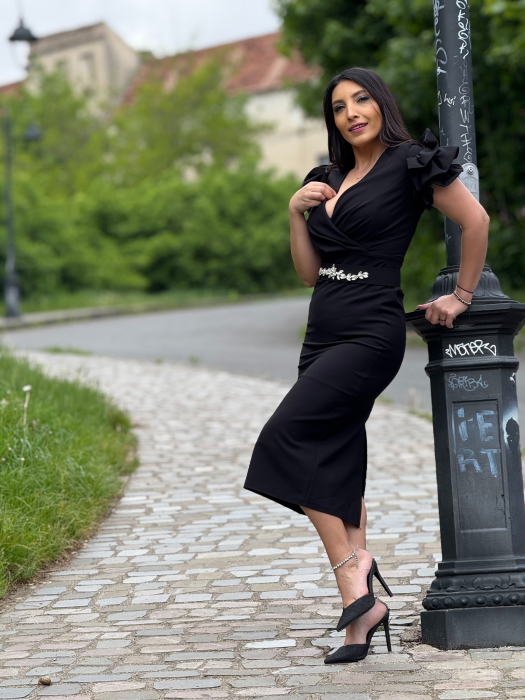 Rochie cu pietricele in talie [6]