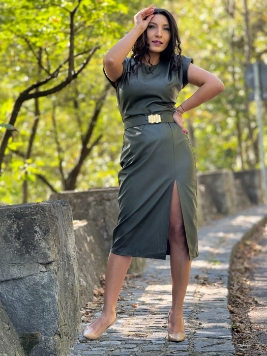 Rochie din piele ecologica cu umeri bufanti [1]