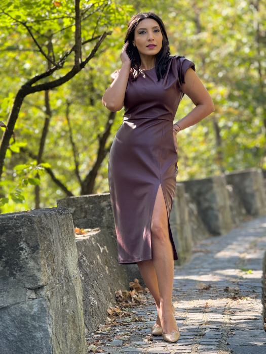 Rochie din piele ecologica cu umeri bufanti [1]
