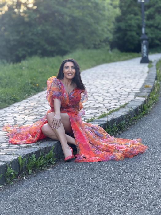 Rochie din tulle colorata [5]