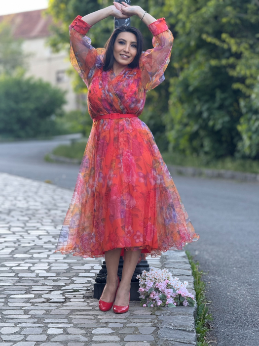 Rochie din tulle pe fond portocaliu [4]