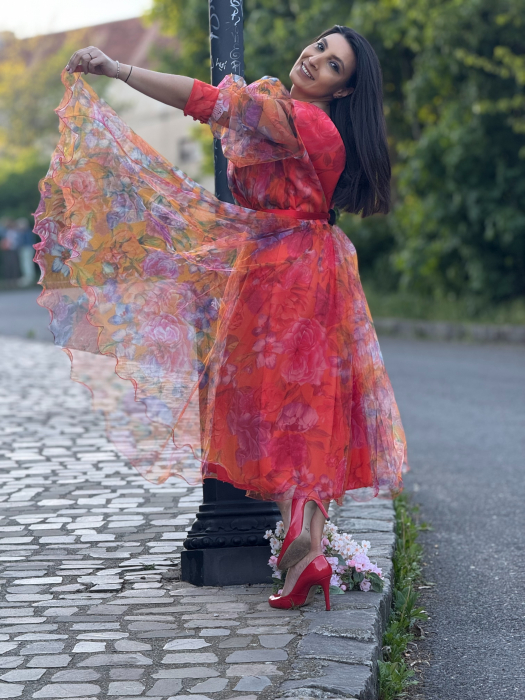 Rochie din tulle pe fond portocaliu [5]