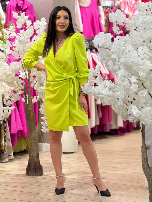 Rochie eleganta cu croiala petrecuta [5]