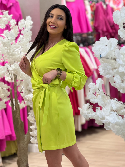 Rochie eleganta cu croiala petrecuta [3]