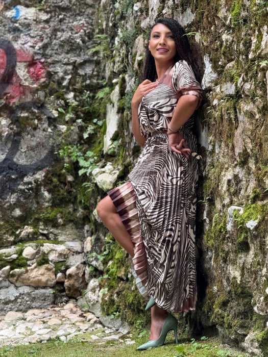Rochie eleganta in V cu print zebra [1]