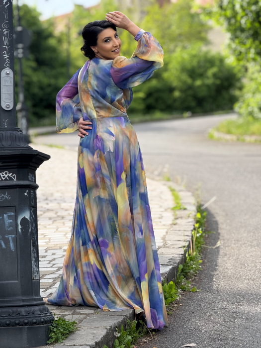 Rochie in degradee cu pietricele [7]