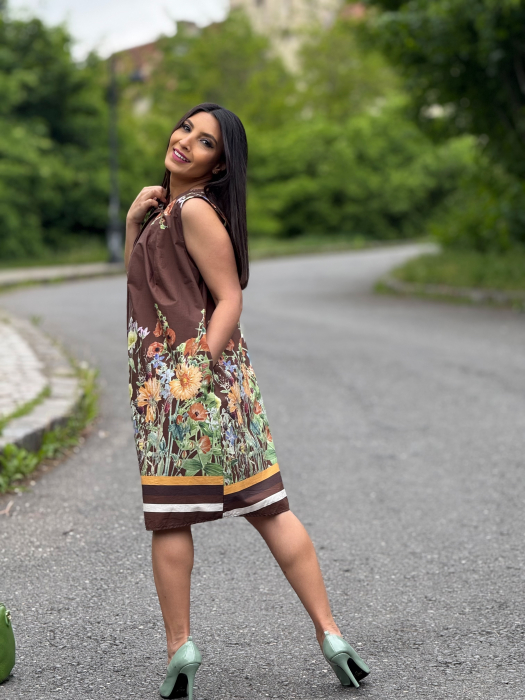 Rochie lejera fara maneci cu imprimeu floral [5]