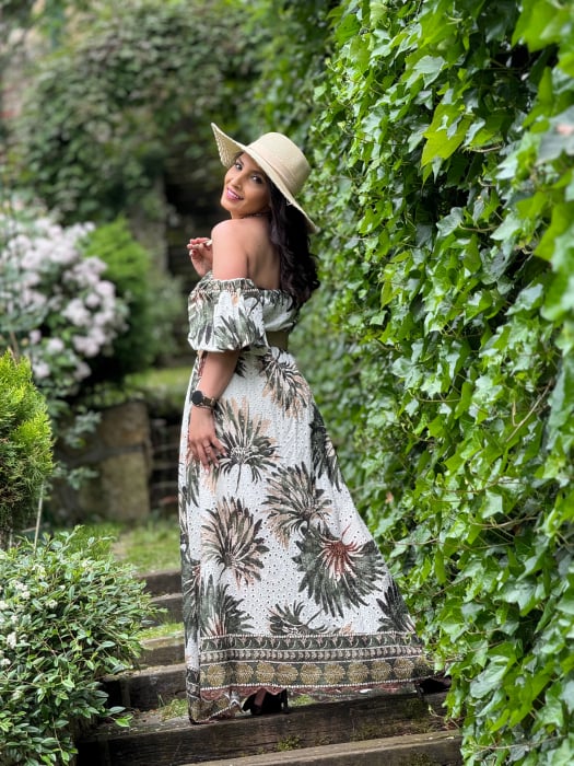 Rochie lunga cu broderie si imprimeu tropical [5]