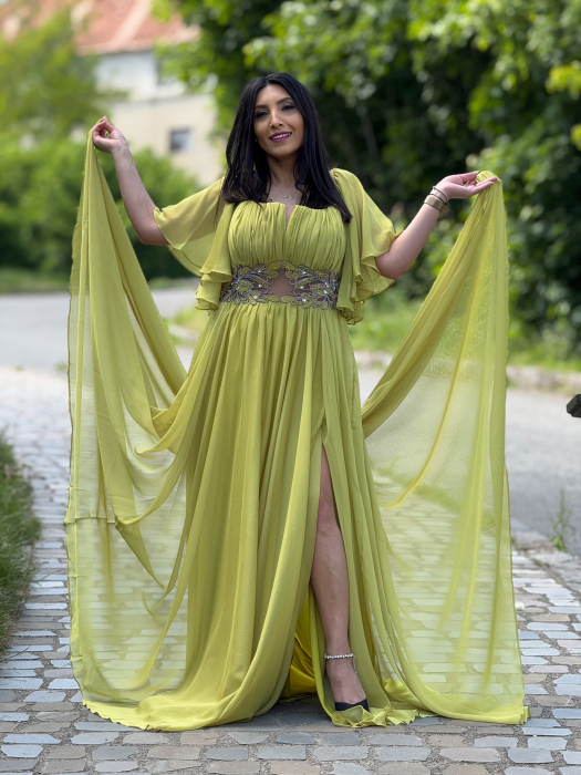 Rochie lunga cu detaliu in talie [10]
