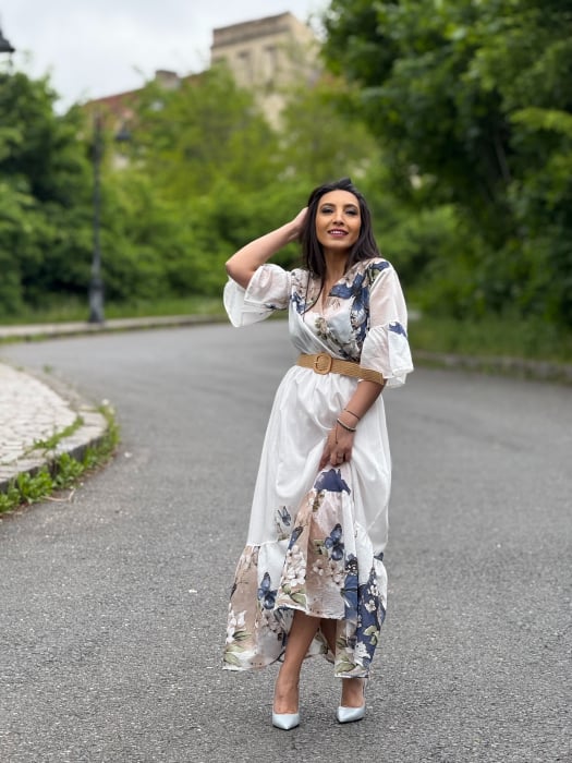 Rochie lunga cu imprimeu fluturi si flori [3]