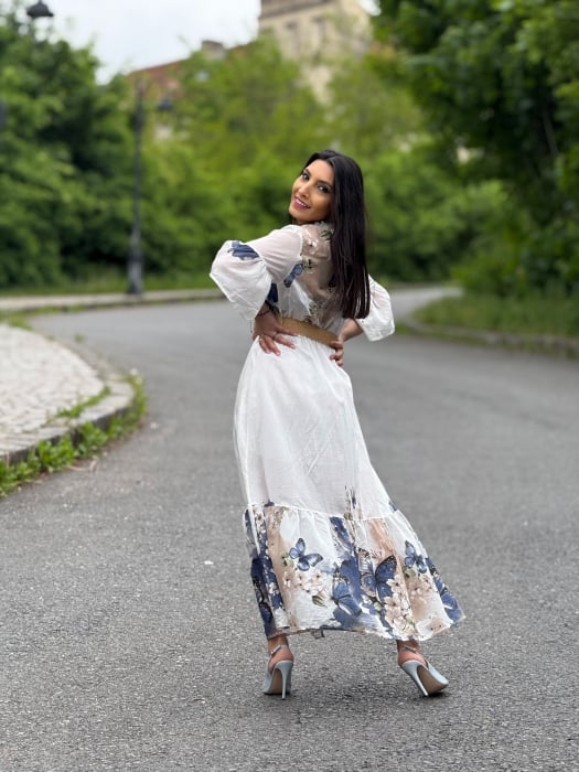Rochie lunga cu imprimeu fluturi si flori [5]