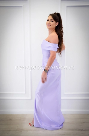 Rochie lunga cu trena si crepatura pe picior [6]