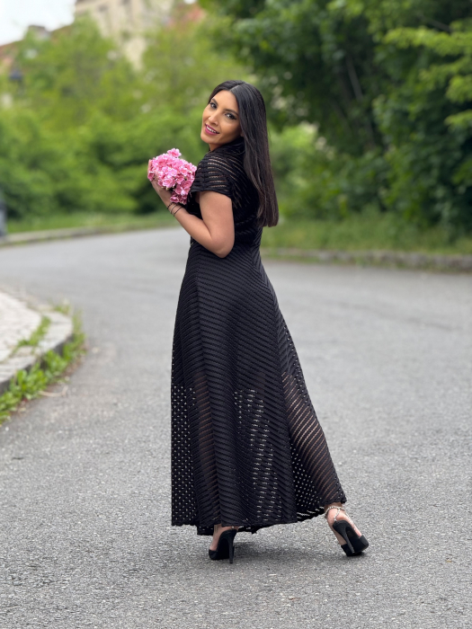 Rochie lunga eleganta cu dungi si transparente [9]
