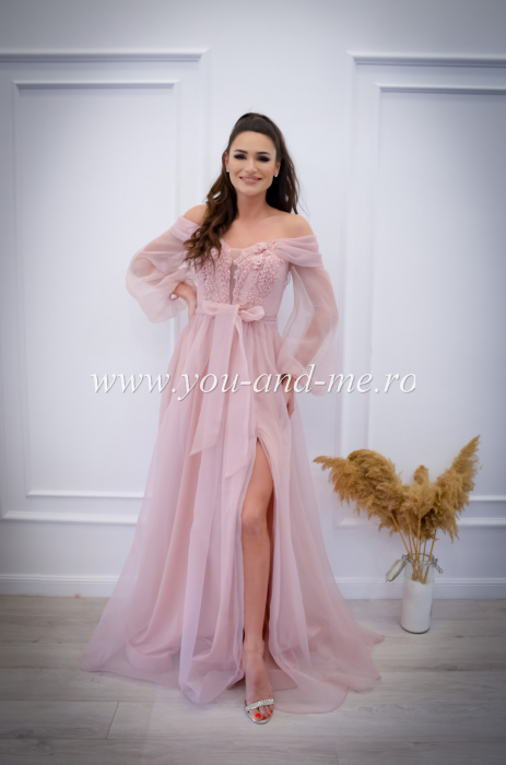 Rochie lunga roz din tull cu broderie [4]
