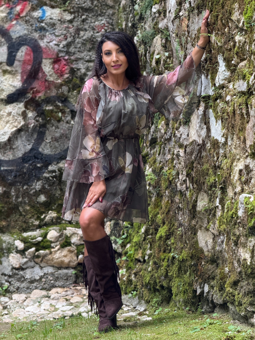 Rochie mini vaporoasa cu imprimeu floral [3]