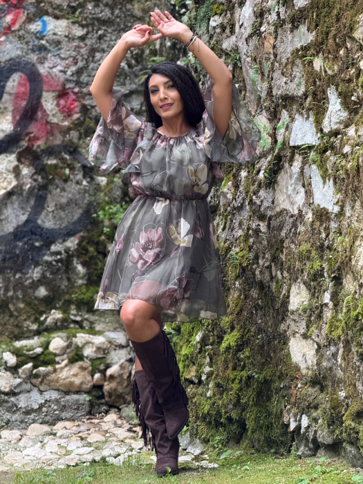 Rochie mini vaporoasa cu imprimeu floral [1]