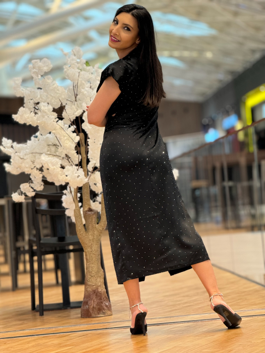 Rochie neagra cu decupaje [4]