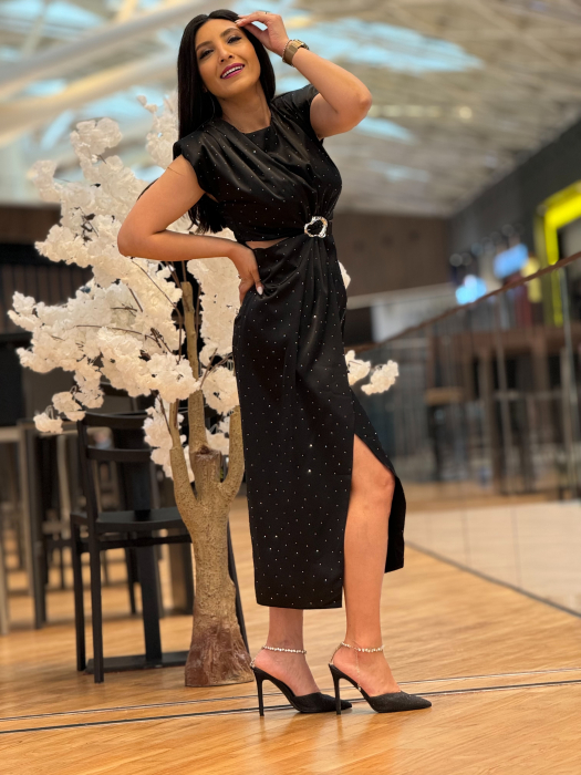 Rochie neagra cu decupaje [3]