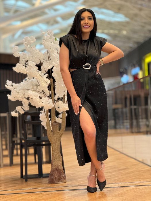 Rochie neagra cu decupaje [2]