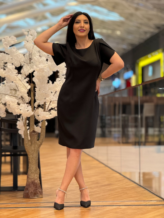 Rochie neagra cu manecuta [3]