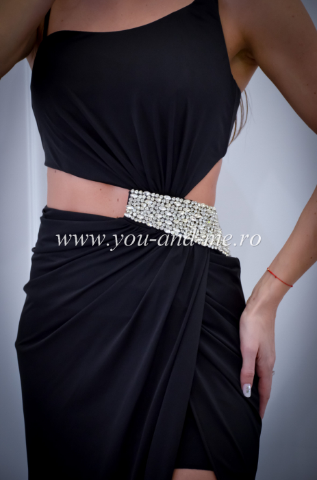 Rochie neagra cu spate gol si pietre aplicate [3]
