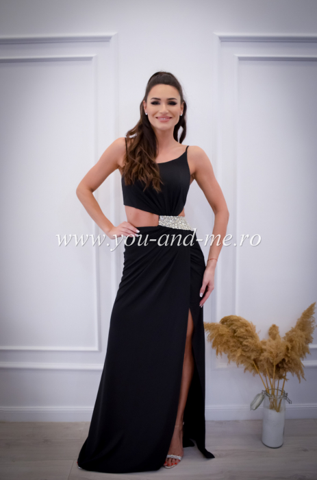 Rochie neagra cu spate gol si pietre aplicate [9]