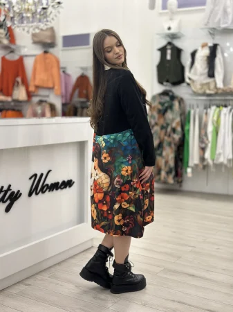 Rochie neagra lunga cu imprimeu fata cu flori [3]