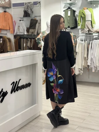 Rochie neagra lunga cu imprimeu floare mov si verde [3]
