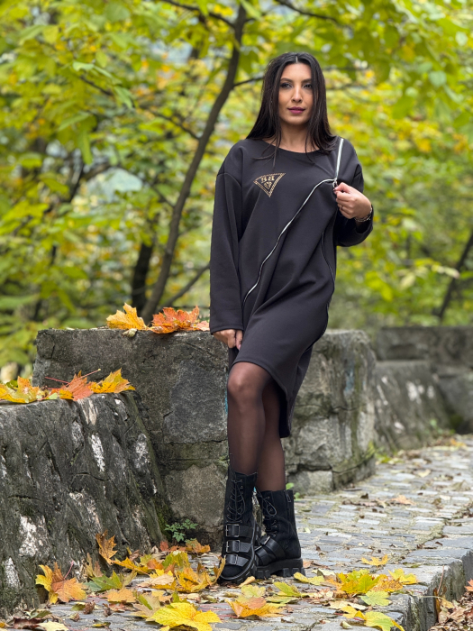 Rochie oversize cu fermoar decorativ si imprimeu diamant [7]
