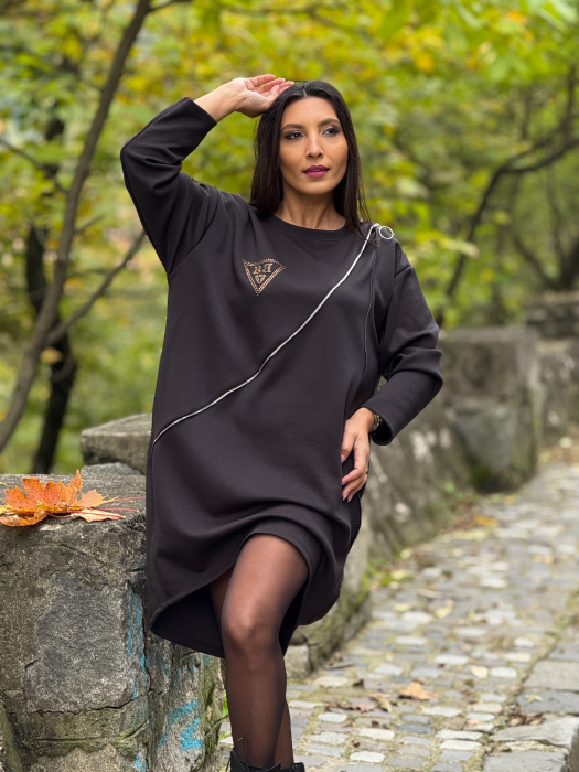 Rochie oversize cu fermoar decorativ si imprimeu diamant [5]