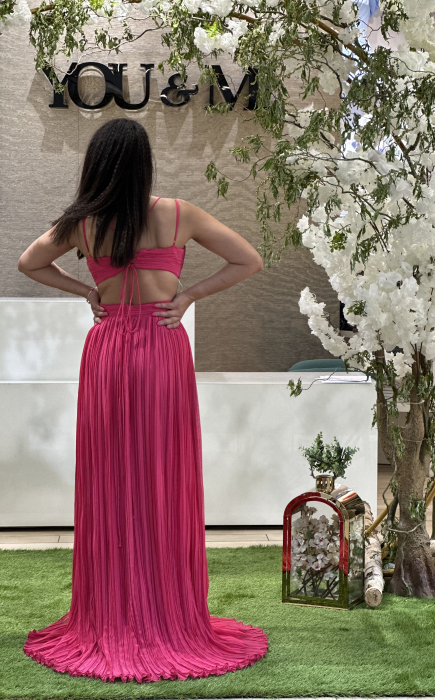 Rochie plisata cu decupaj [4]