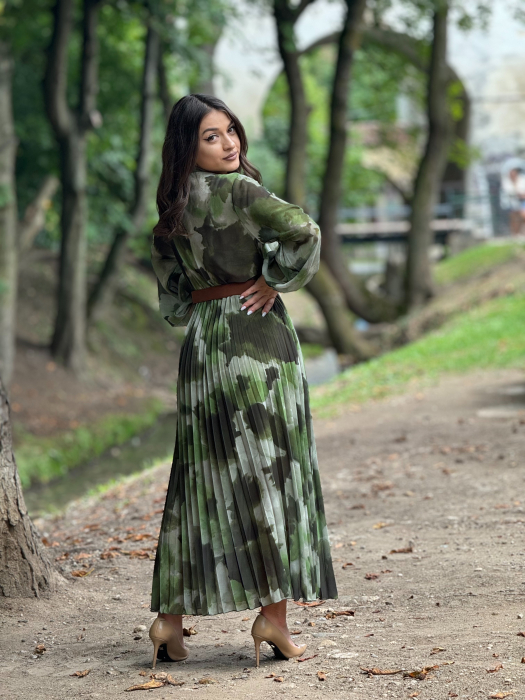 Rochie plisata verde si curea in talie [4]