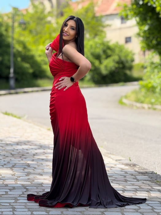 Rochie rosie cu detaliu pe umar [8]