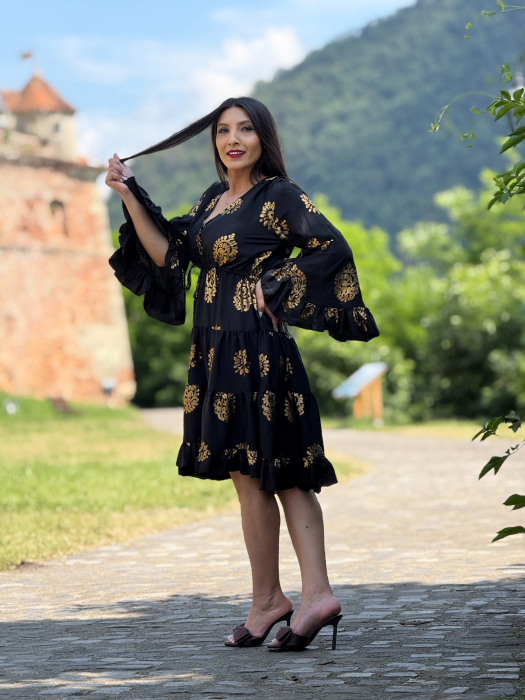 Rochie scurta neagra cu imprimeu auriu [4]