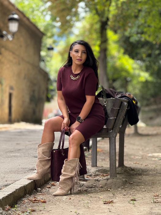 Rochie tricotata cu detaliu lantisor [2]