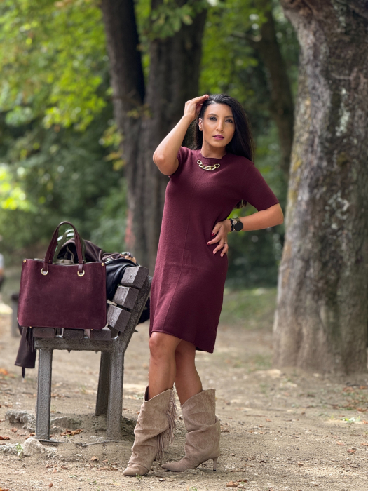 Rochie tricotata cu detaliu lantisor [3]